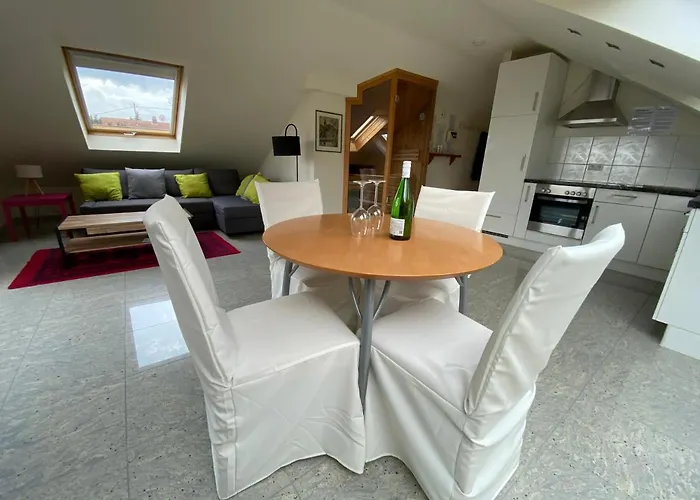 Fernblick Pfalz - Mit Sauna 公寓 Weyher